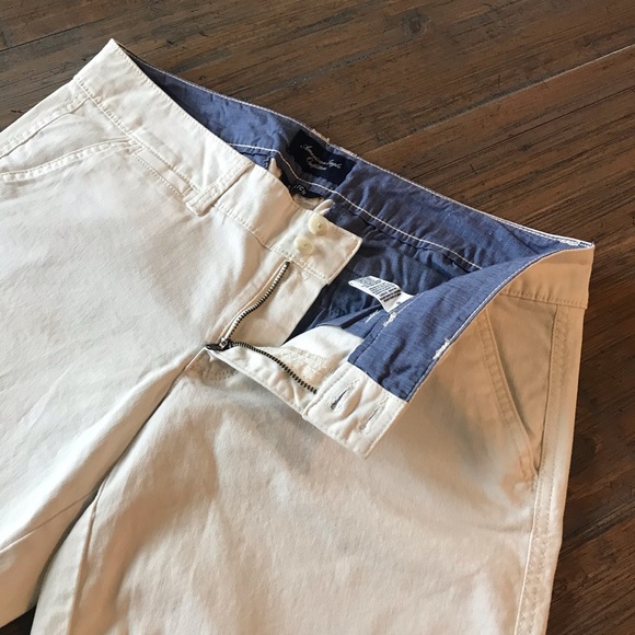 American Eagle Outfitters size 8 light tan shorts - Picture 2 of 8
